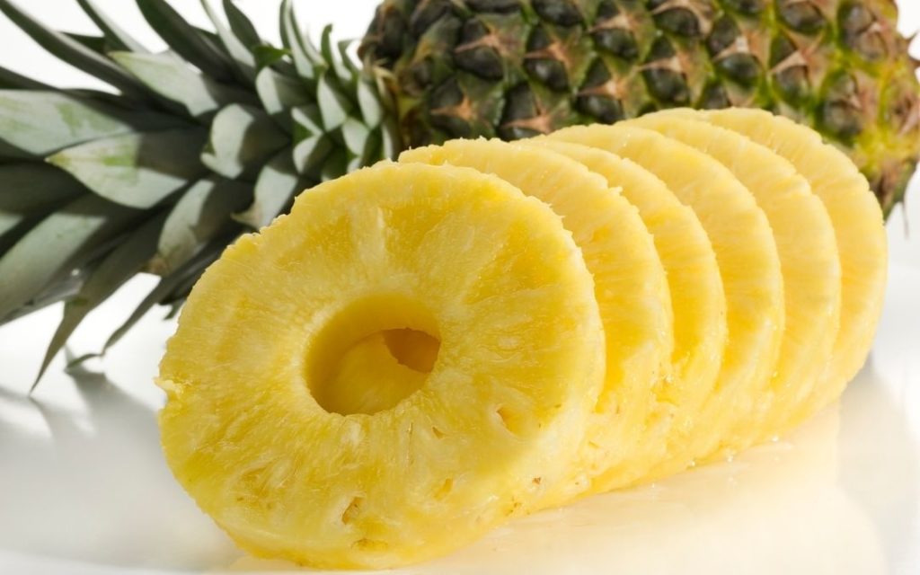 How to Store Pineapples—Slices And Chunks