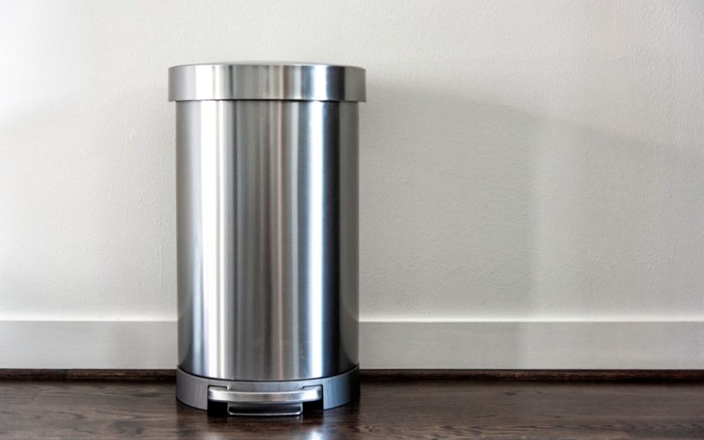 Is Plastic Or Stainless Steel Better For Garbage